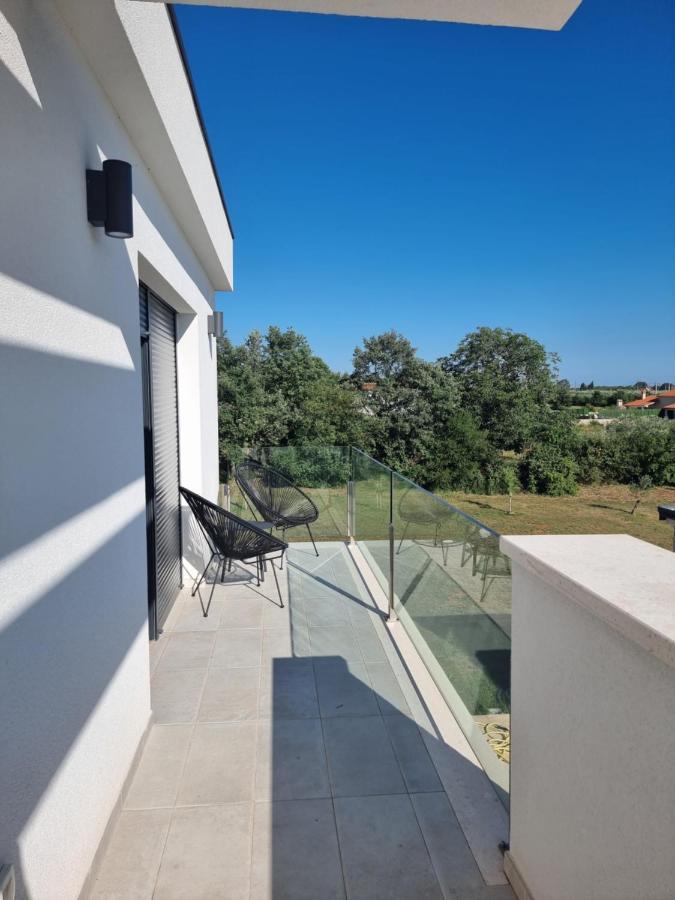 Luxury Villa Serena 2022 - With Heated Pool Cukrici Exterior photo