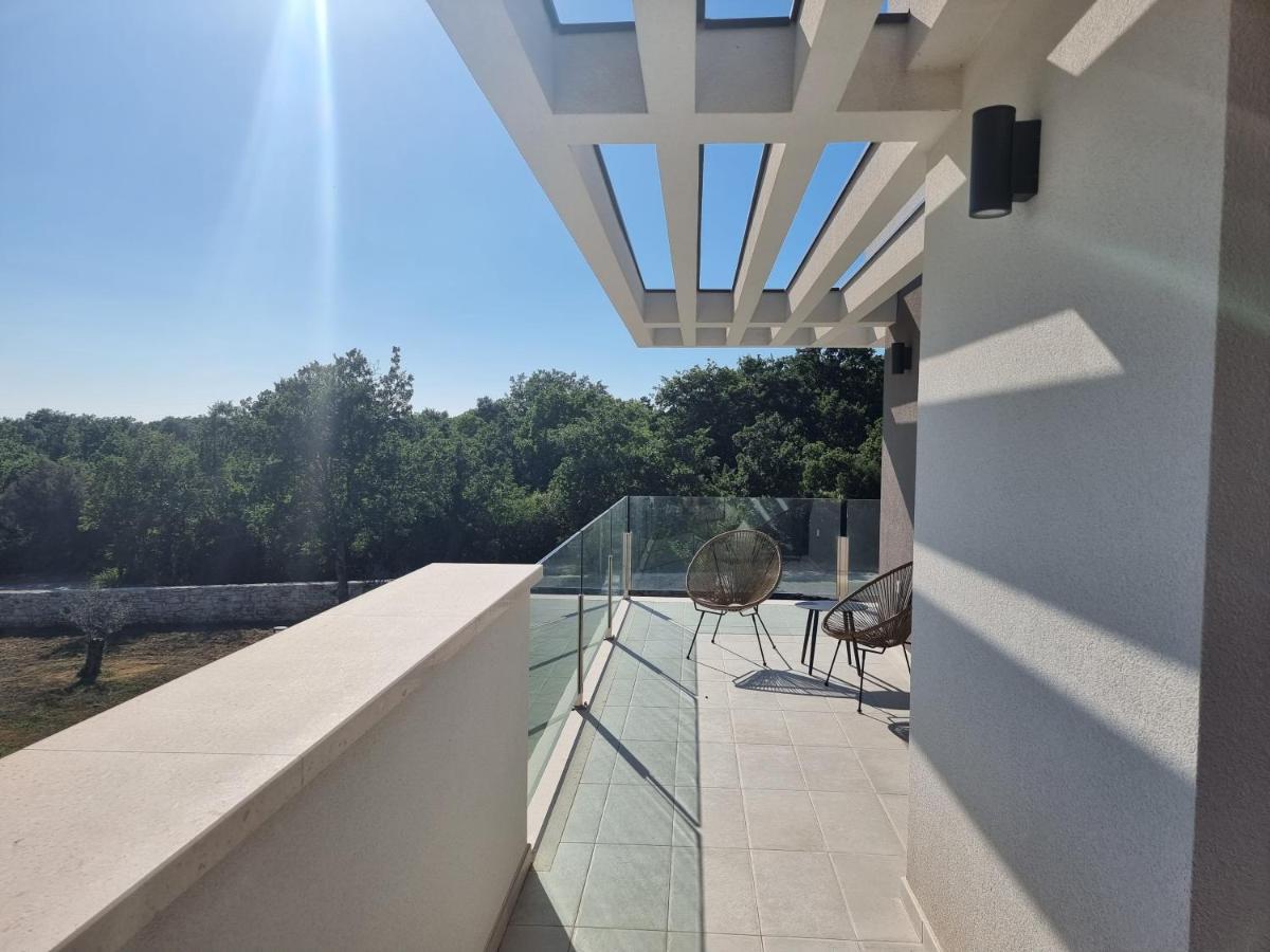 Luxury Villa Serena 2022 - With Heated Pool Cukrici Exterior photo