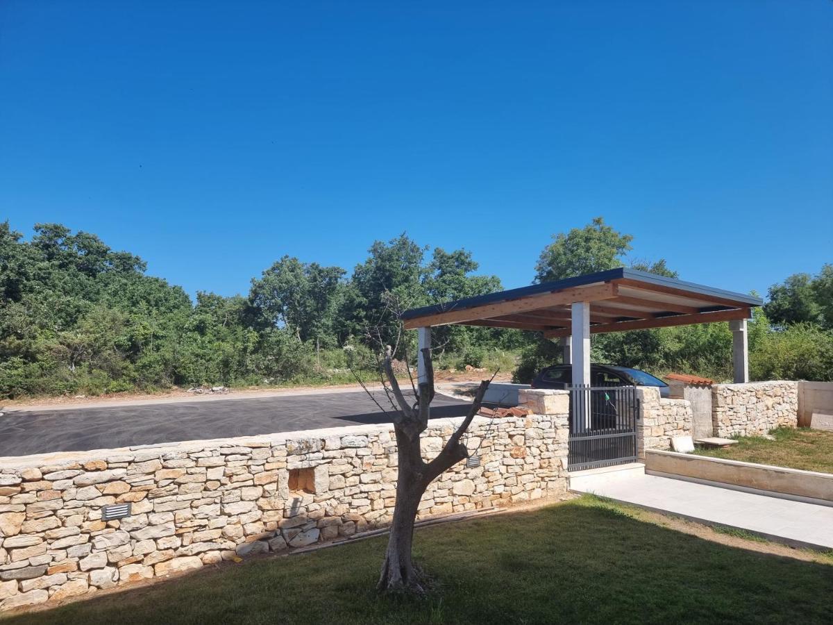 Luxury Villa Serena 2022 - With Heated Pool Cukrici Exterior photo